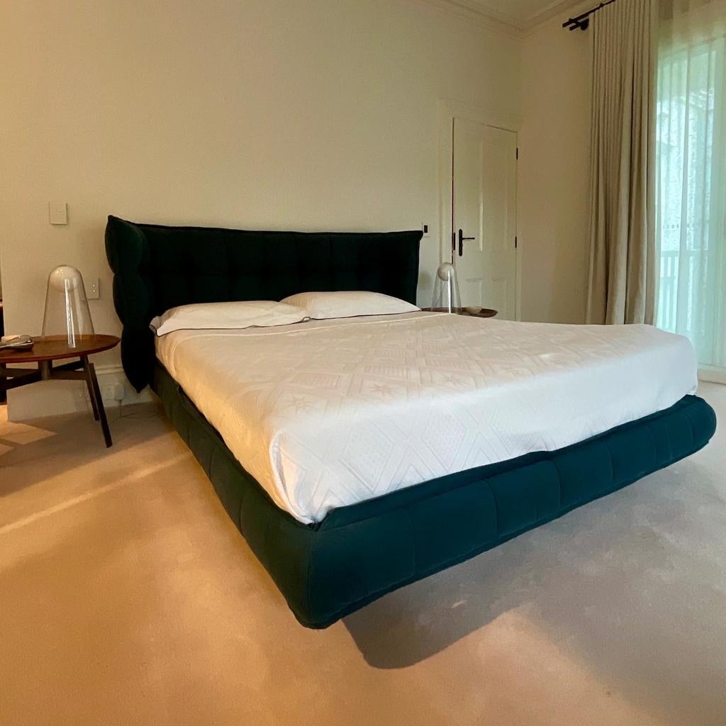 B&B Italia Husk bed matrasmaat 2x90x200 of 1x180x200cm cat.A, 9723 CA, Ophalen of Verzenden, Zo goed als nieuw, B&b italia