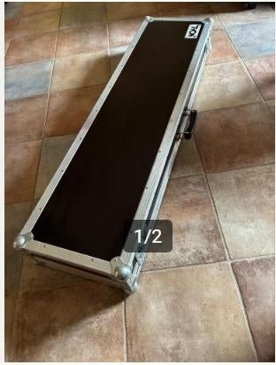 Thon flightcase voor Synthesizer TR76, Ophalen, Zo goed als nieuw, Keyboard of Synthesizer, Flightcase