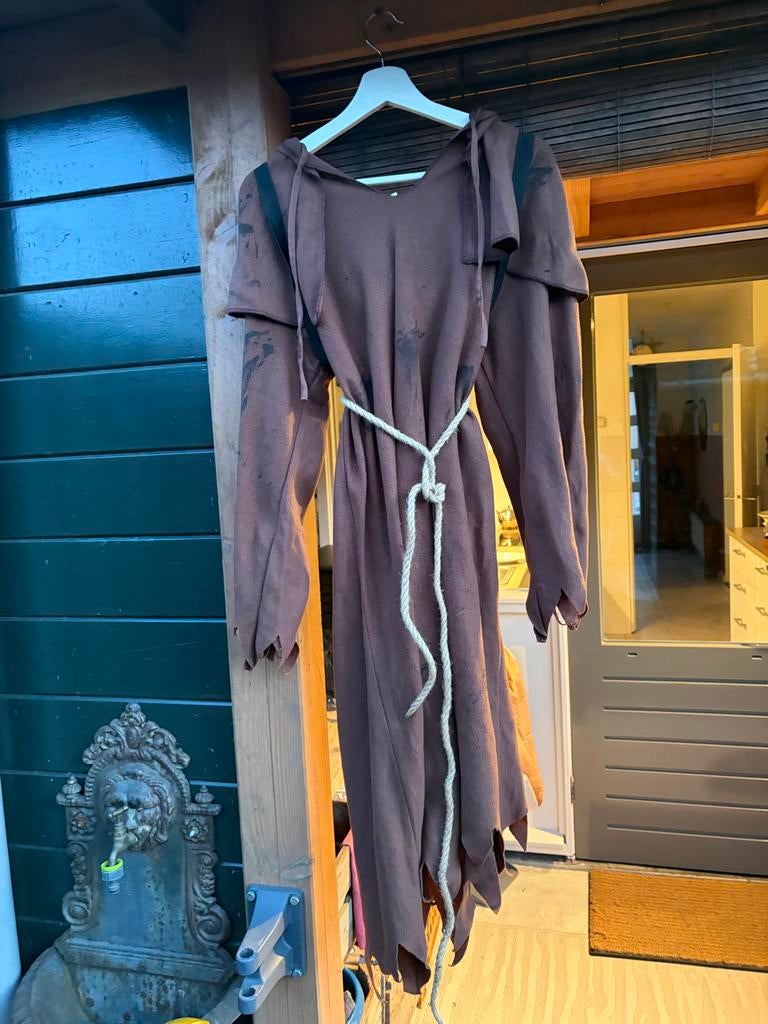 Carnavalskleding - Diverse Kostuums, Maat 38/40 (M), Carnaval, Ophalen of Verzenden, Kleding