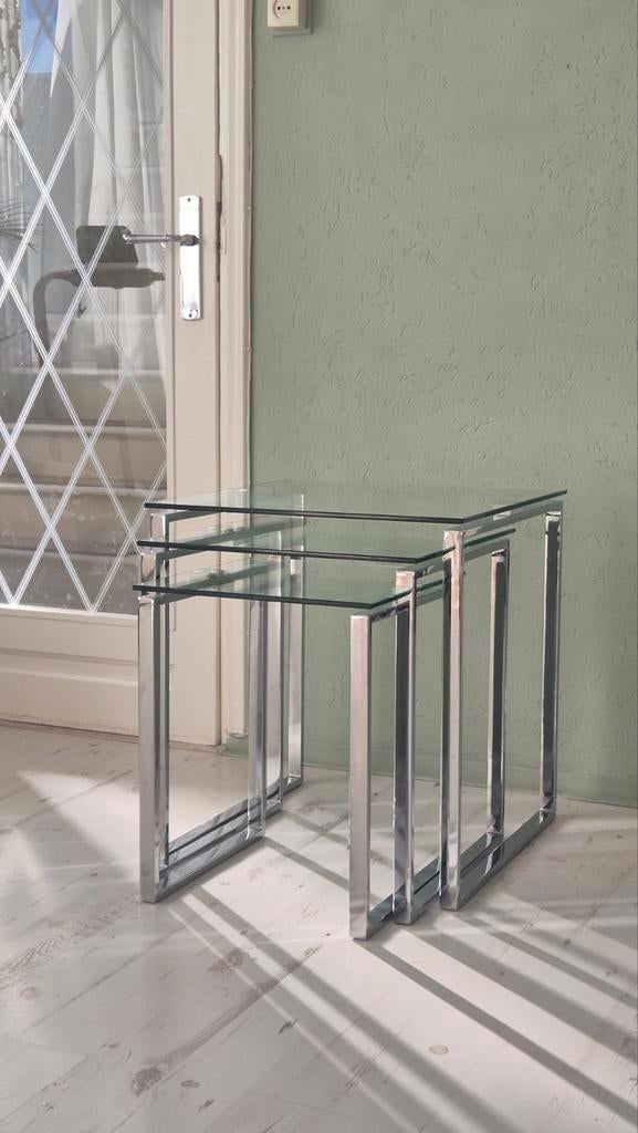 Stijlvolle moderne bijzettafeltjes  Glas & Chroom zgan!!, Ophalen of Verzenden, Zo goed als nieuw, Overige typen