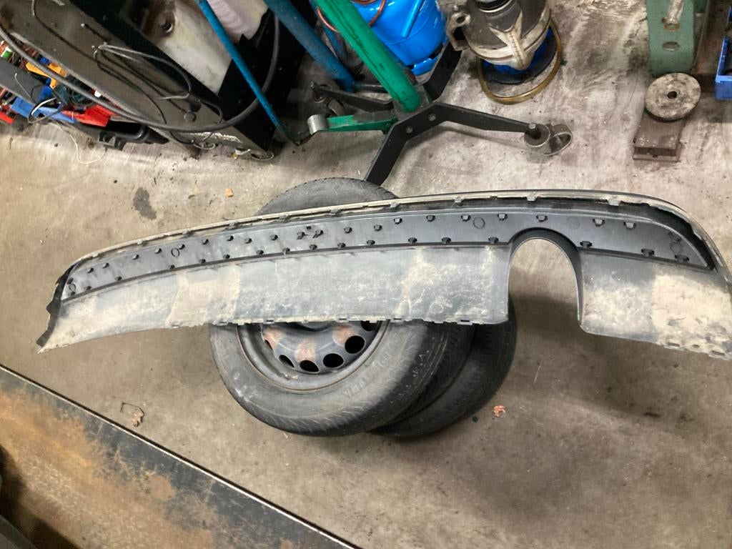 Audi A3 8V S-Line Diffuser, Auto-onderdelen, Carrosserie en Plaatwerk, Gebruikt, Achter, Bumper, Audi