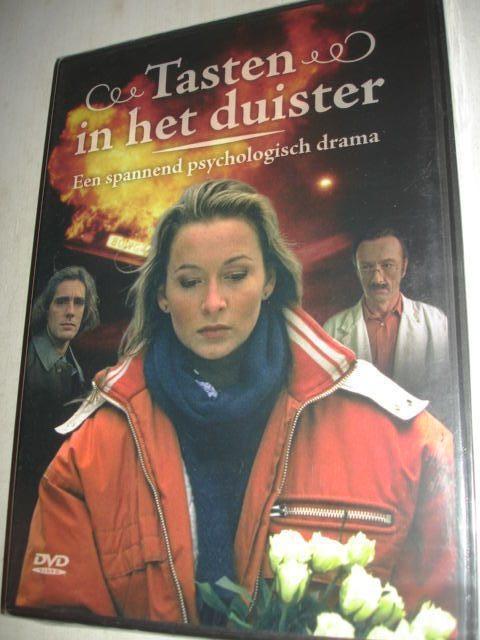 Tasten in het duister- Kees Brusse- (NIEUW/SEAL), Alle leeftijden, Verzenden, Nieuw in verpakking, Komedie