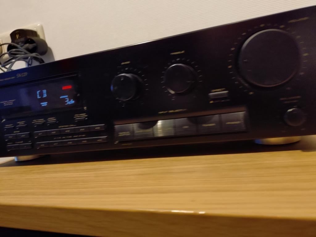 Pioneer SX-229 stereo receiver nieuwstaat!, Ophalen, Zo goed als nieuw, Minder dan 60 watt, Pioneer