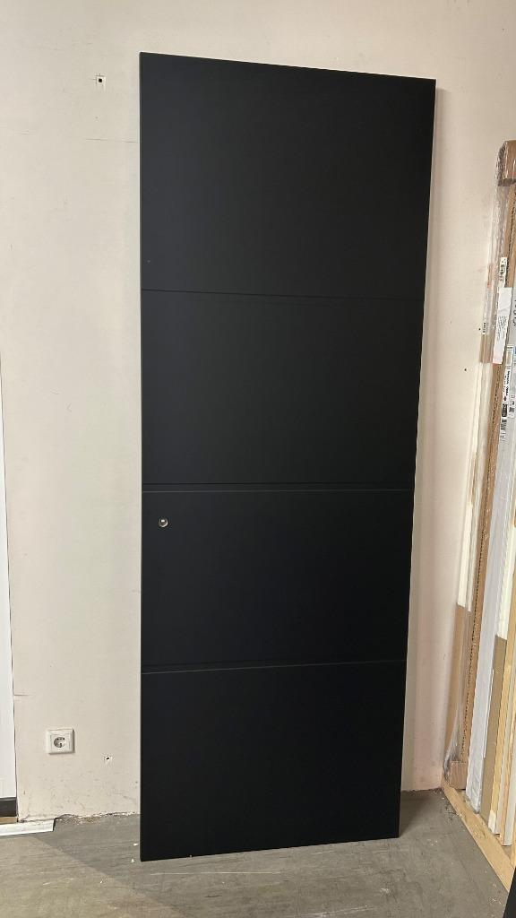 Afgelakte deur 81.0 x 231.5 Opdek rechts, Doe-het-zelf en Verbouw, 80 tot 100 cm, 215 cm of meer, Binnendeur, Nieuw