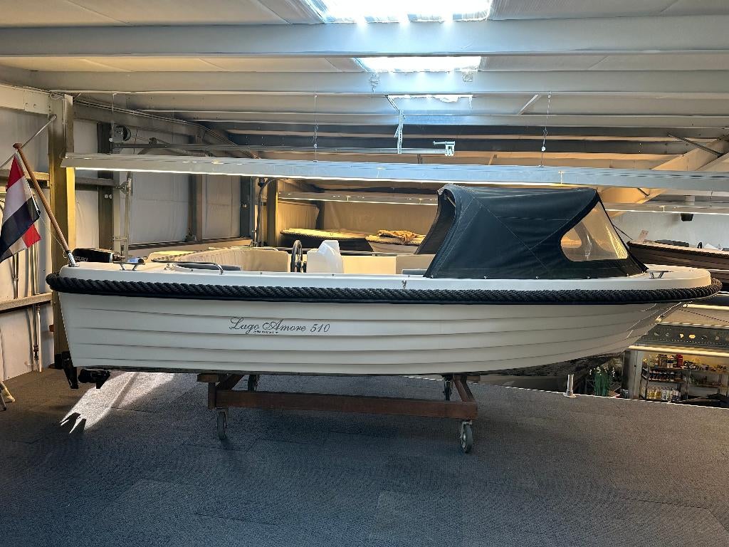 Lago Amore 510 inclusief Suzuki 9.9 buitenboordmotor, Watersport en Boten, Ophalen, Gebruikt, Buitenboordmotor, Polyester