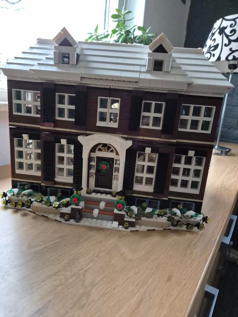 Lego 21330 Home Alone huis, Kinderen en Baby's, Speelgoed | Duplo en Lego, Ophalen of Verzenden, Zo goed als nieuw