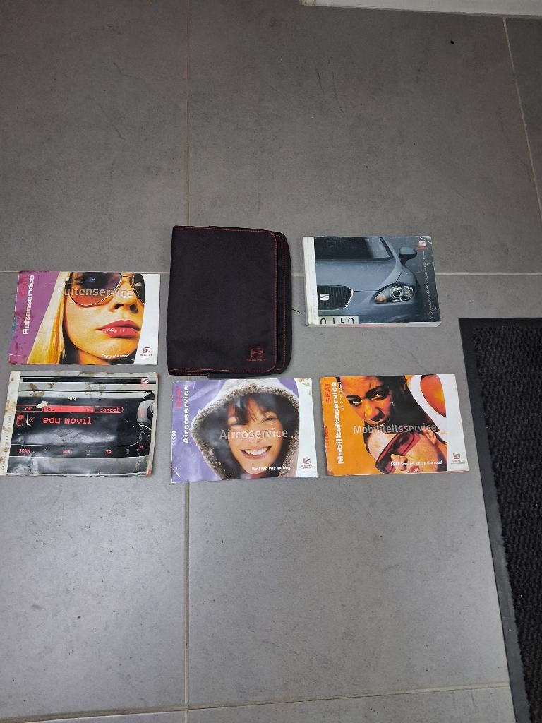 Compleet mapje boekjes SEAT LEON 1P  2005/2009, Auto diversen, Ophalen of Verzenden