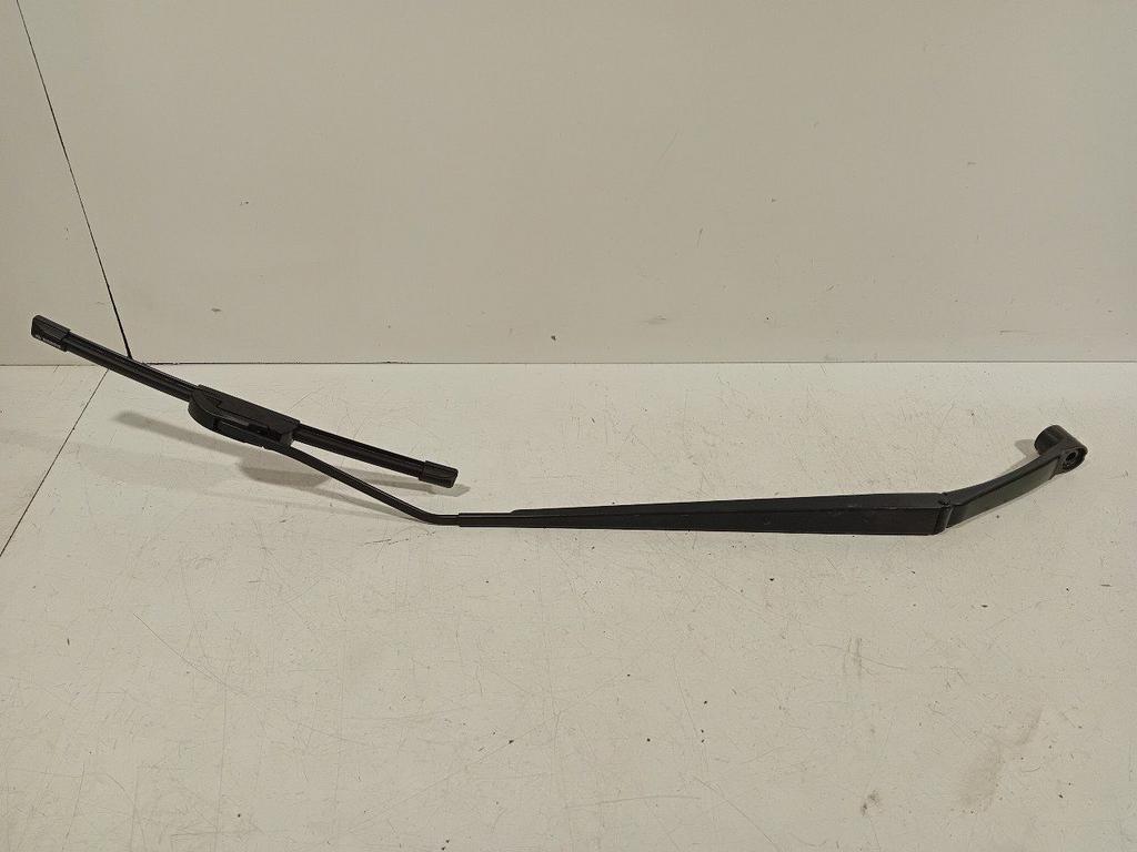 Ruitenwisserarm rechts voor Nissan Micra, Auto-onderdelen, Onderdelen@venauto.nl, Van der Ven Autorecycling B.V., Gebruikt, Ettenseweg 76, 4706 PB Roosendaal, The Netherlands