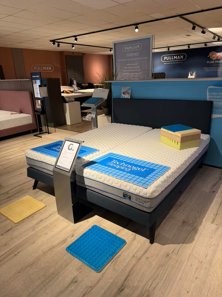 Technogel Veneto Boxspring 180/200 NIEUW! 40% Korting!, Huis en Inrichting, Ophalen of Verzenden, Zo goed als nieuw, Tweepersoons