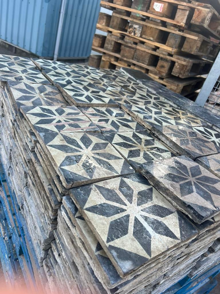 Antieke cementtegels ster patroon 20x20 11.5M2, Steen of Klei, Verzenden, Minder dan 50 cm, Zo goed als nieuw