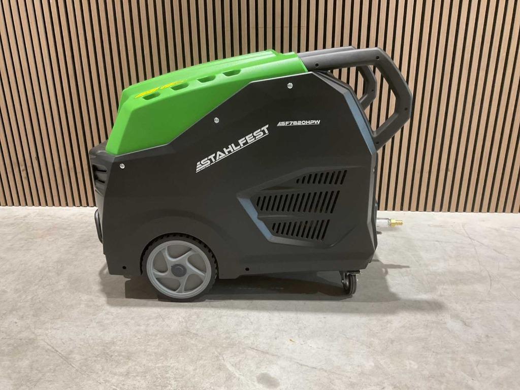 Stahlfest heetwater hogedrukreiniger 380V nieuw in kist ‼️, Tuin en Terras, Hogedrukreinigers, Ophalen, Nieuw, Met regelbare waterdruk