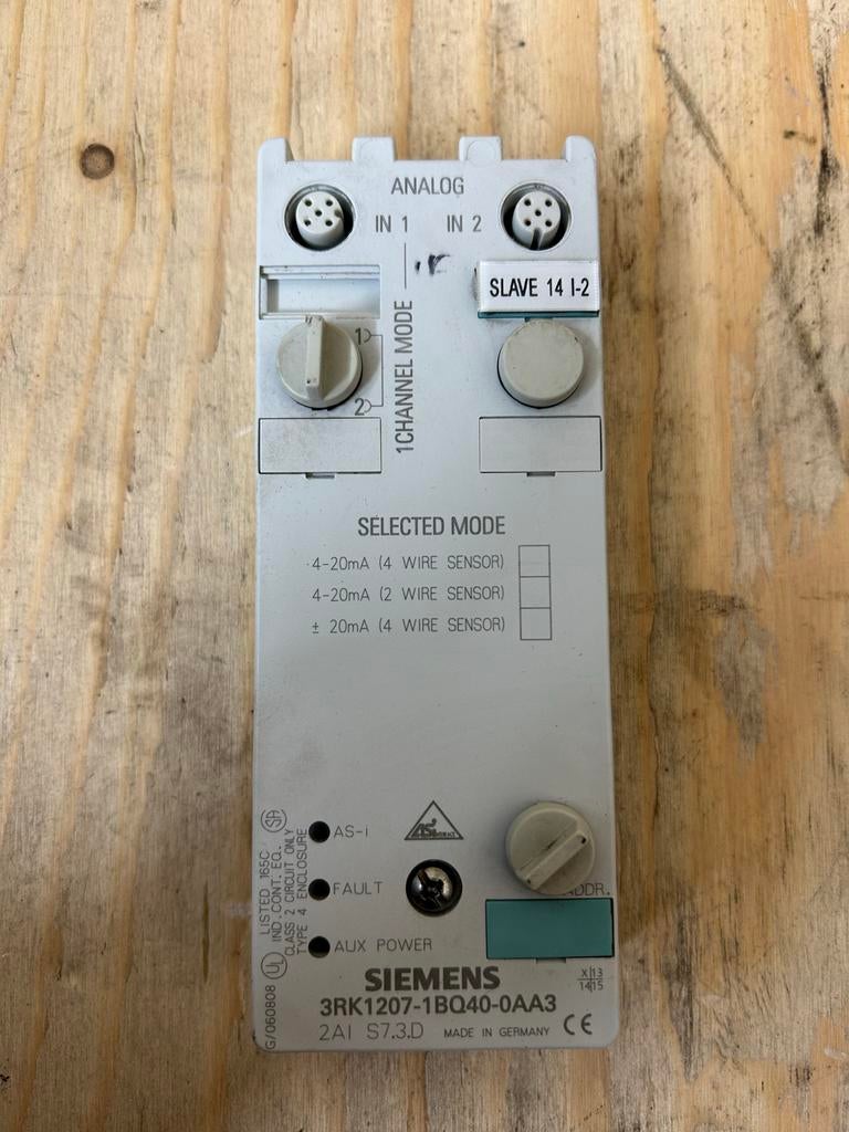 SIEMENS 3RK1207-1BQ40-0AA3 Veiligheidsmonitor, Ophalen, Gebruikt