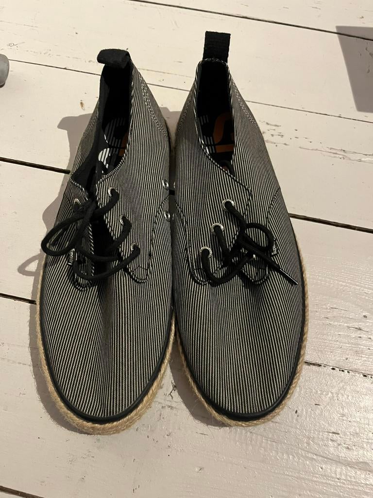 Superdry, Zwart, Ophalen of Verzenden, Zo goed als nieuw, Espadrilles of Moccasins