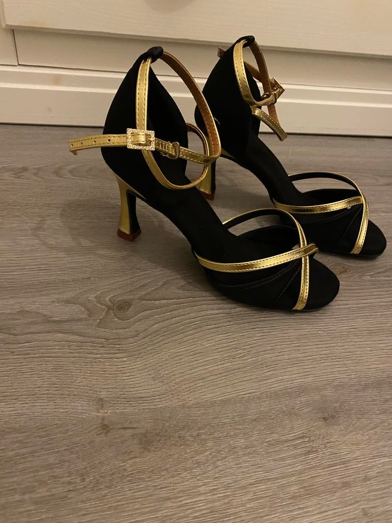 Nieuwe Latin Dansschoenen maat 38, Ophalen of Verzenden, Nieuw, Zwart, Dansschoenen