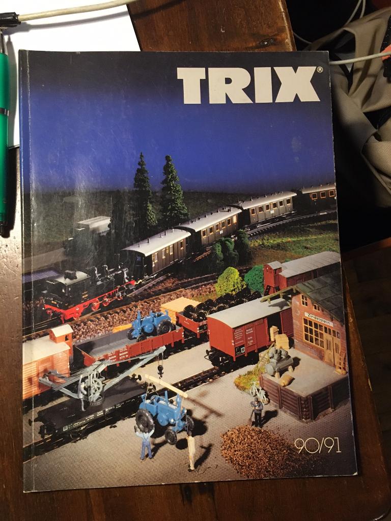 TRIX trein catalogus, Hobby en Vrije tijd, Modeltreinen | H0, Ophalen of Verzenden, Gelijkstroom, Boek, Tijdschrift of Catalogus
