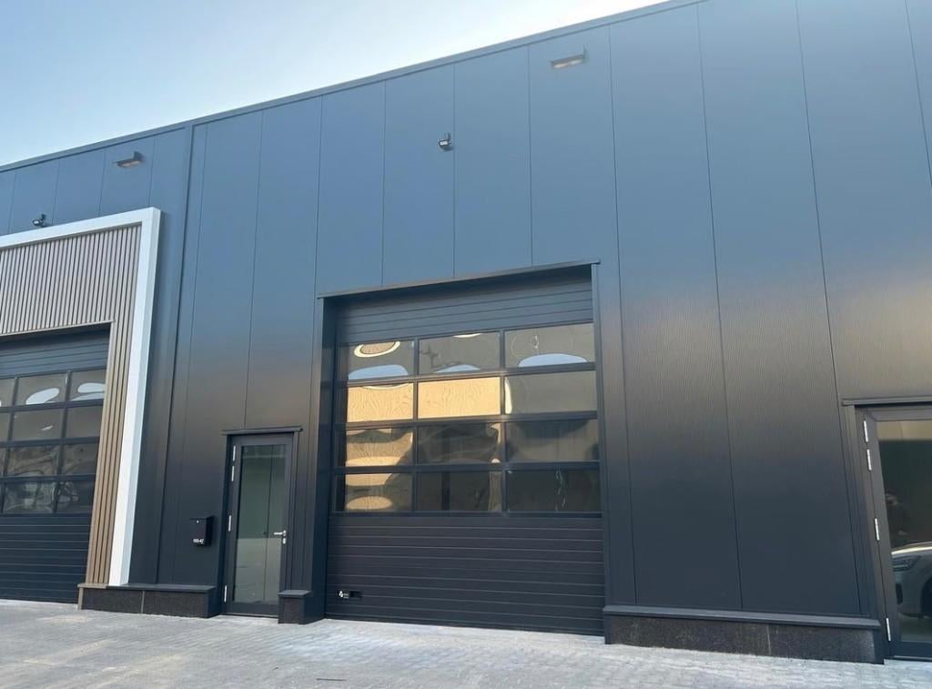 Bedrijfshal Bedrijvenpark Twente noord €895 pm 116m2, 116 m², Huur, Bedrijfsruimte