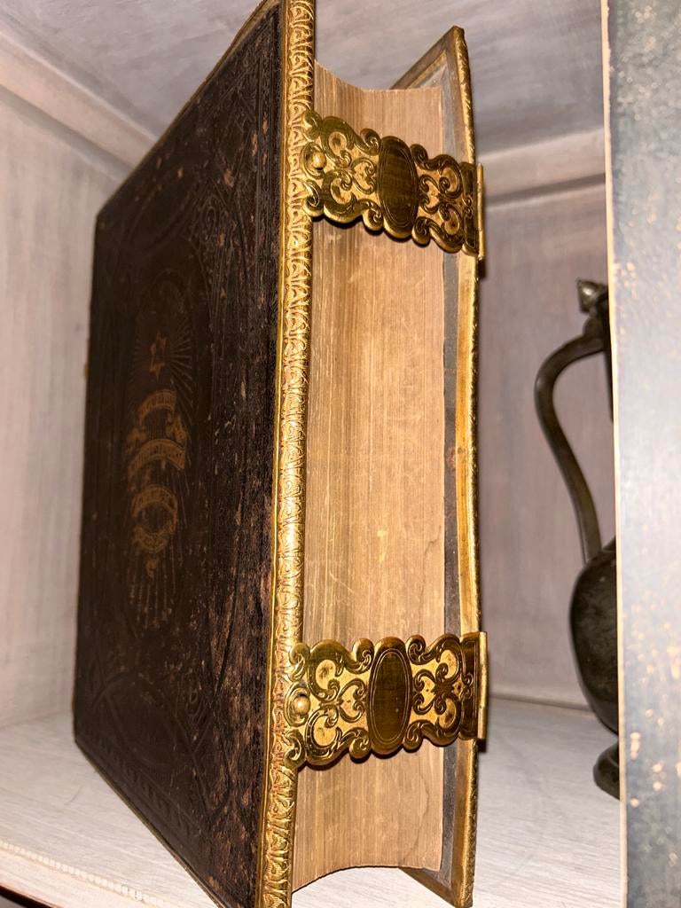 Oude Testament Bijbel - Groot Formaat, Antiek en Kunst, Antiek | Boeken en Bijbels, Ophalen of Verzenden