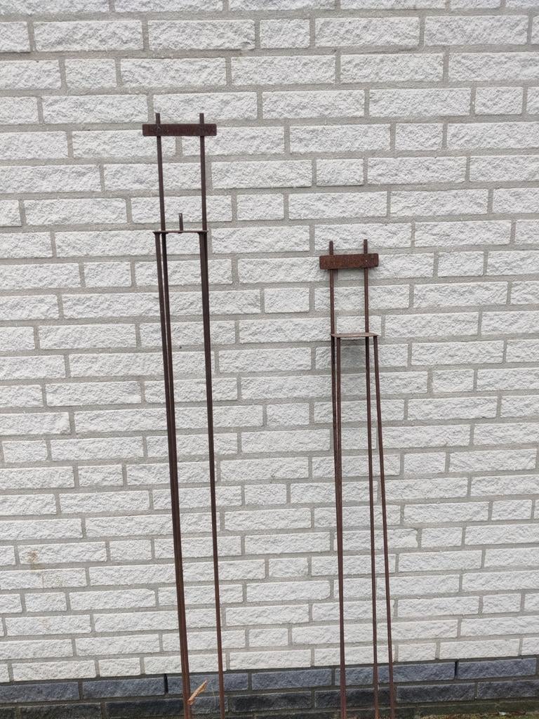 Metalen stoeltje voor in tuin, Ophalen of Verzenden