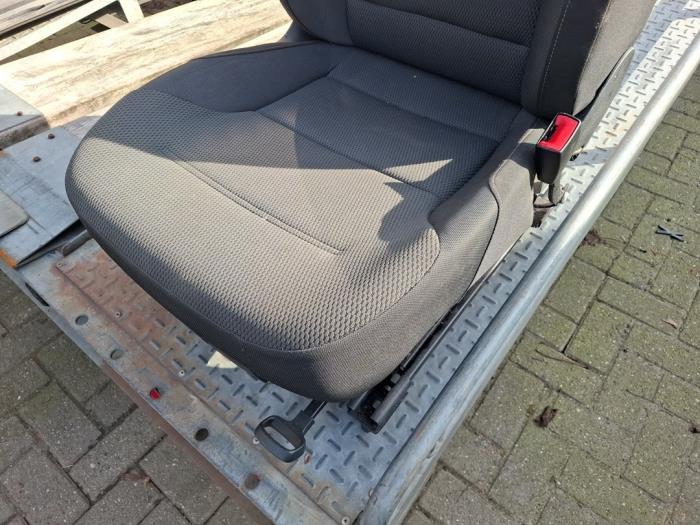 Stoel rechts van een Volkswagen Golf, Auto-onderdelen, Interieur en Bekleding, Gebruikt, -, -, -