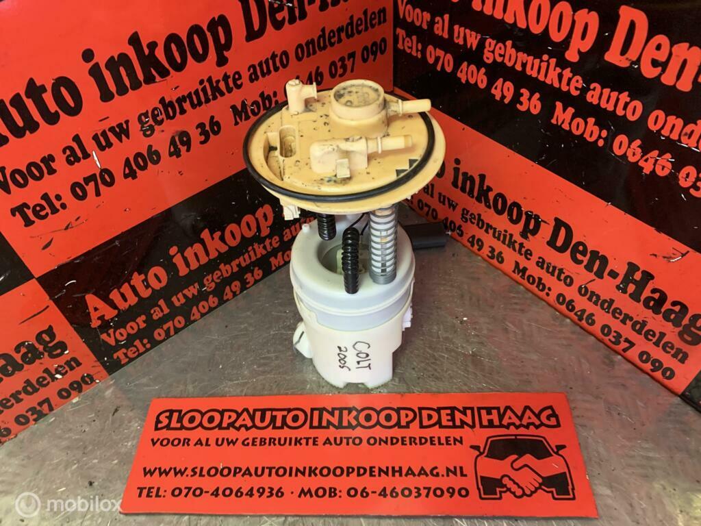 Mitsubishi Colt ('04-'13) Benzinepomp - A4544700094, Gebruikt, Ophalen of Verzenden, Smart, Smart