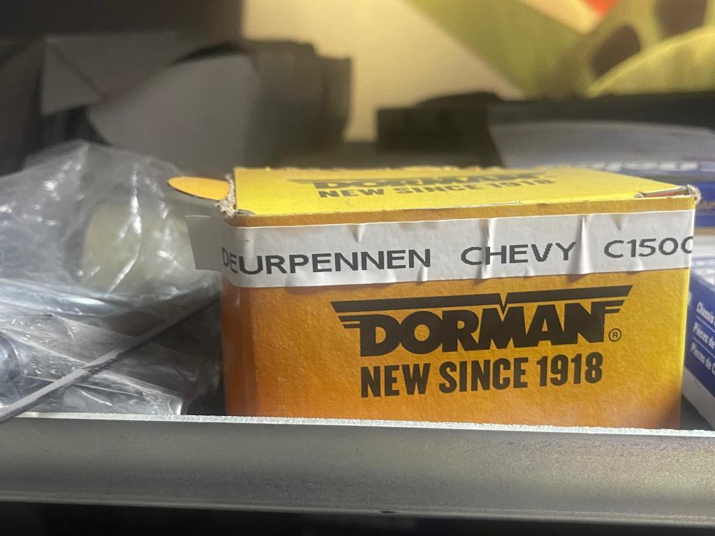 *magazijn opruiming*  OBS deurpennen Chevrolet GMC 1988/99, Auto-onderdelen, Carrosserie en Plaatwerk, Chevrolet, Nieuw, Ophalen of Verzenden