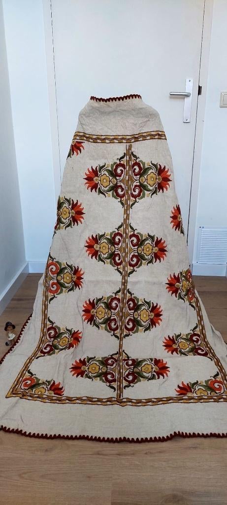 Vintage borduursel bloemen tafelkleed kleed 115 x 165 cm, Binnen, Eu, Eu, Nieuw