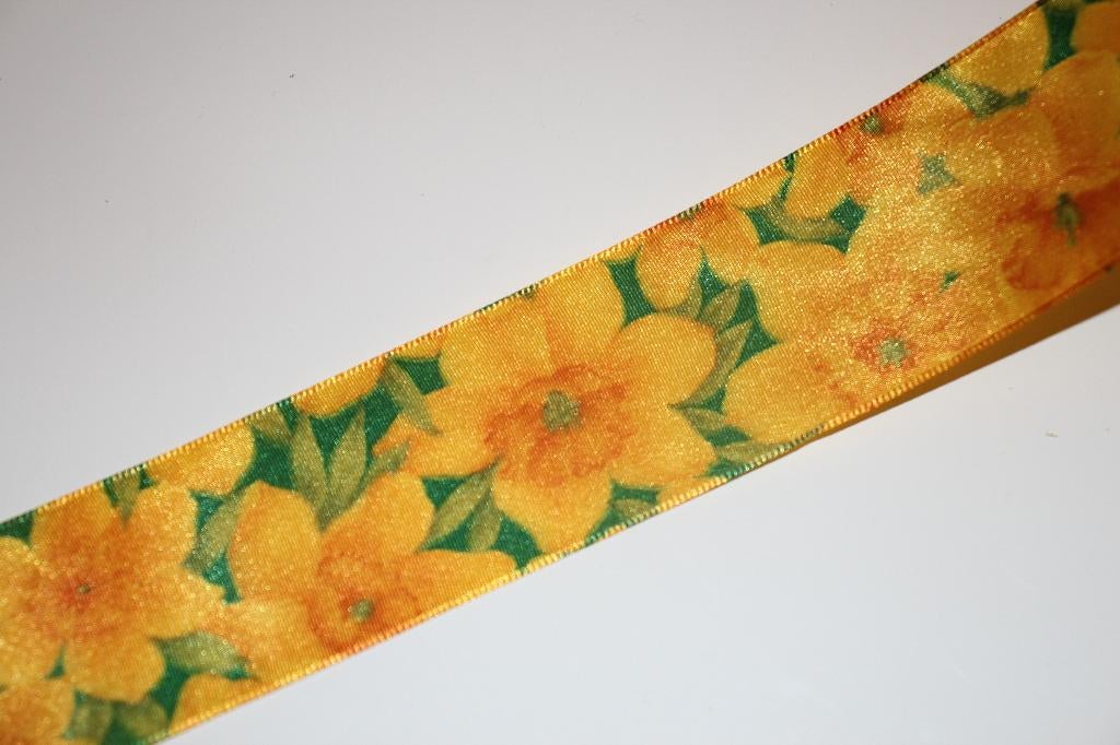 Satijn lint - geel/groen narcis bloemen - 40mm #3121, Ophalen of Verzenden, Nieuw, Lint, Band of Elastiek