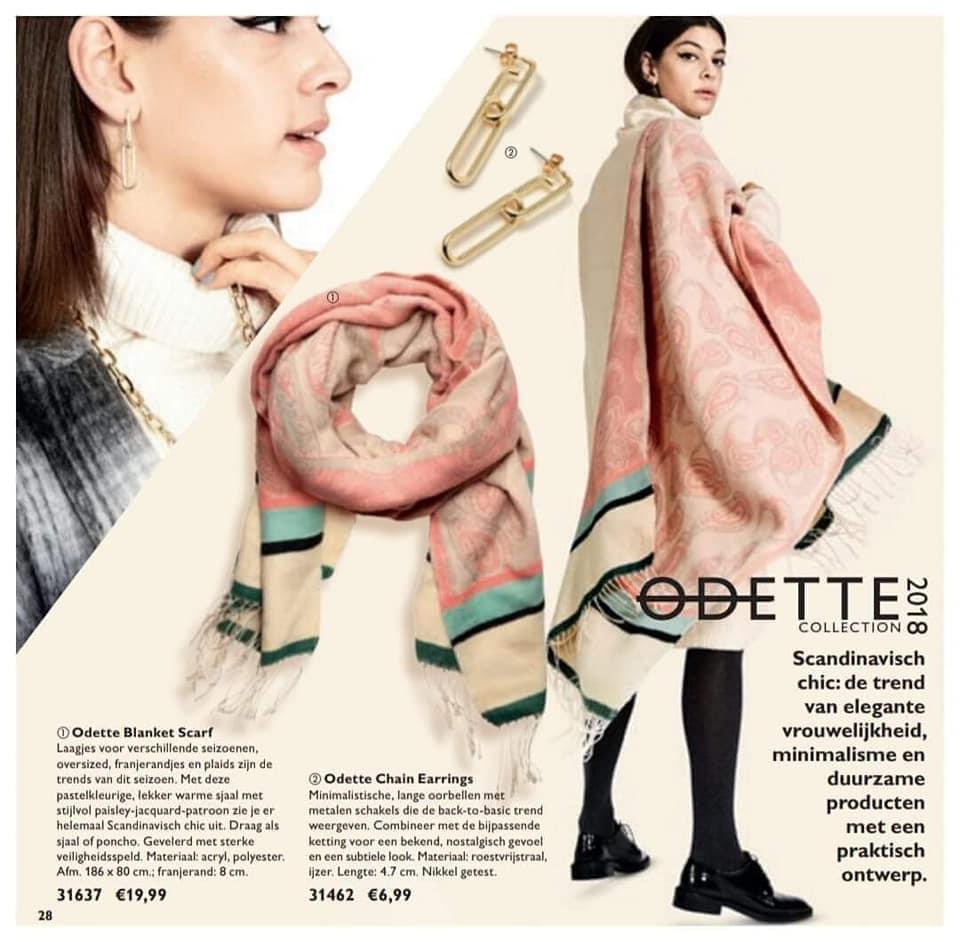 Prachtige warme omslagdoek sjaal pastelkleur nieuw, Ophalen of Verzenden, Nieuw, Maat 46/48 (XL) of groter, Sjaal