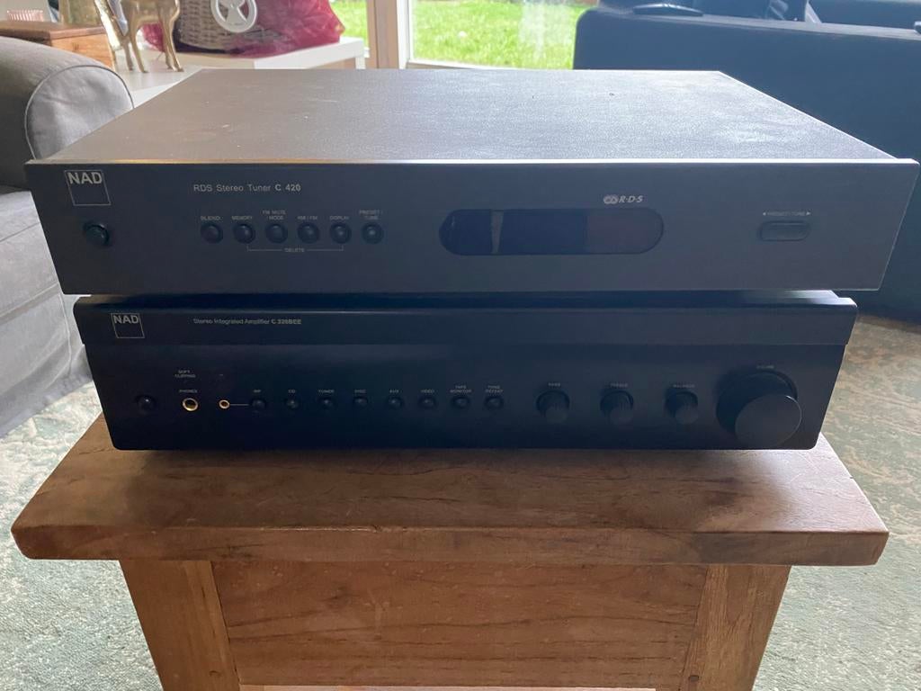 NAD Versterker C326BEE en Tuner C420 Set, 60 tot 120 watt, Niet werkend, Stereo, Ophalen
