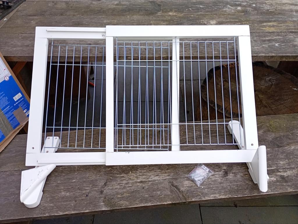 Trixie uitschuifbaar hondenhek, Ophalen of Verzenden, Zo goed als nieuw
