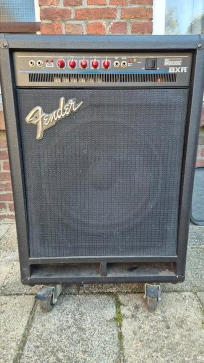 Fender basversterker BASS  300 C   BXR, Ophalen, Gebruikt, Basgitaar, 100 watt of meer