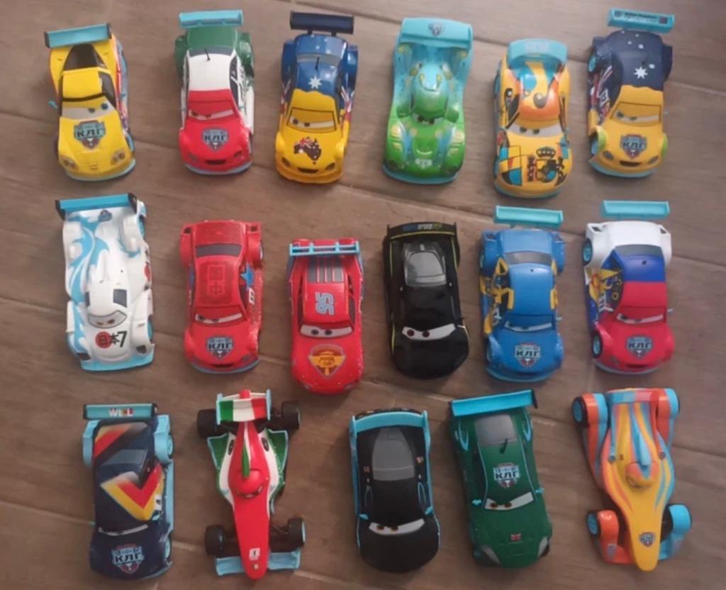 Zeldzame disney cars iceracers set, Ophalen of Verzenden, Zo goed als nieuw