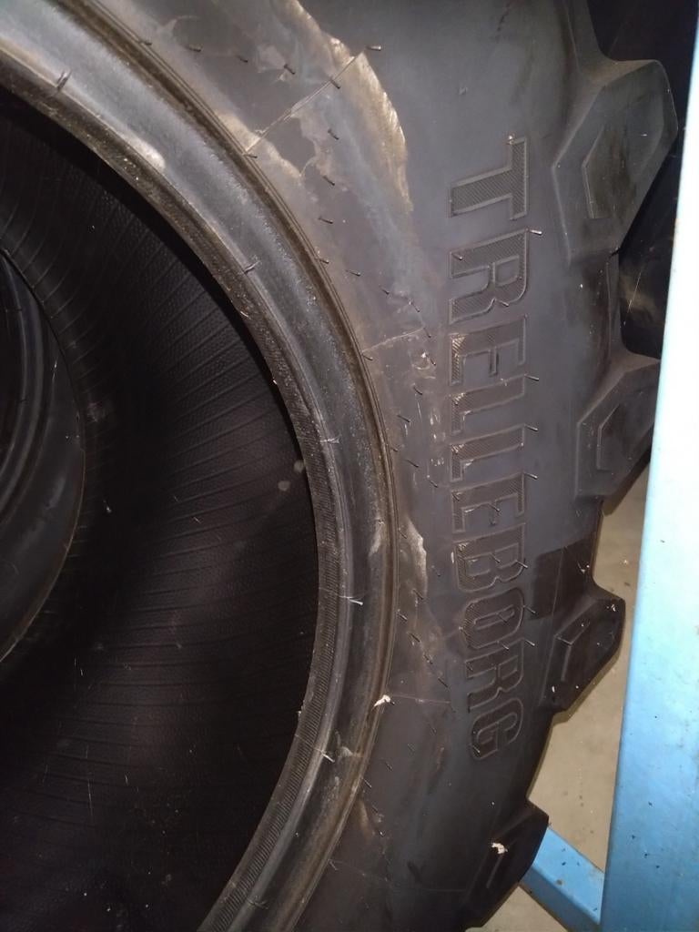 540/65 R24 TM 800, Ophalen