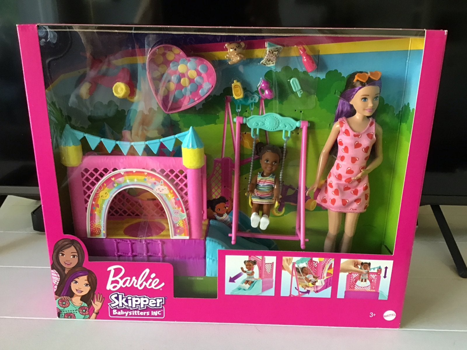 Barbie Skipper Babysitters Inc. Speelset met baby en speeltu, Ophalen of Verzenden, Nieuw, Barbie