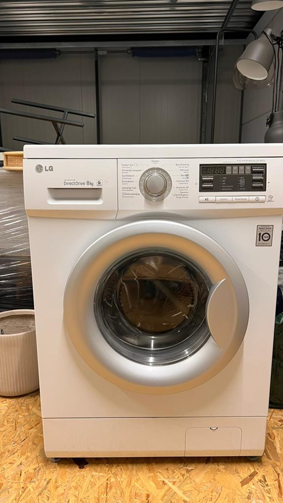 LG wasmachine Direct drive 8kg, Ophalen, 1200 tot 1600 toeren, 8 tot 10 kg, Zo goed als nieuw
