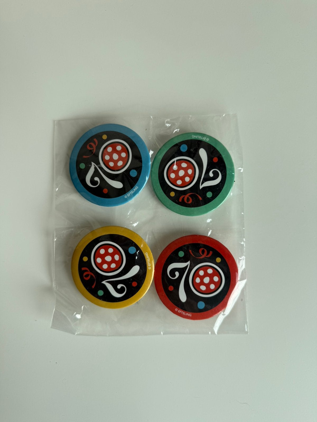 Efteling 70 jaar jubileum buttons – set van 4, Ophalen of Verzenden, Zo goed als nieuw, Button of Speldje