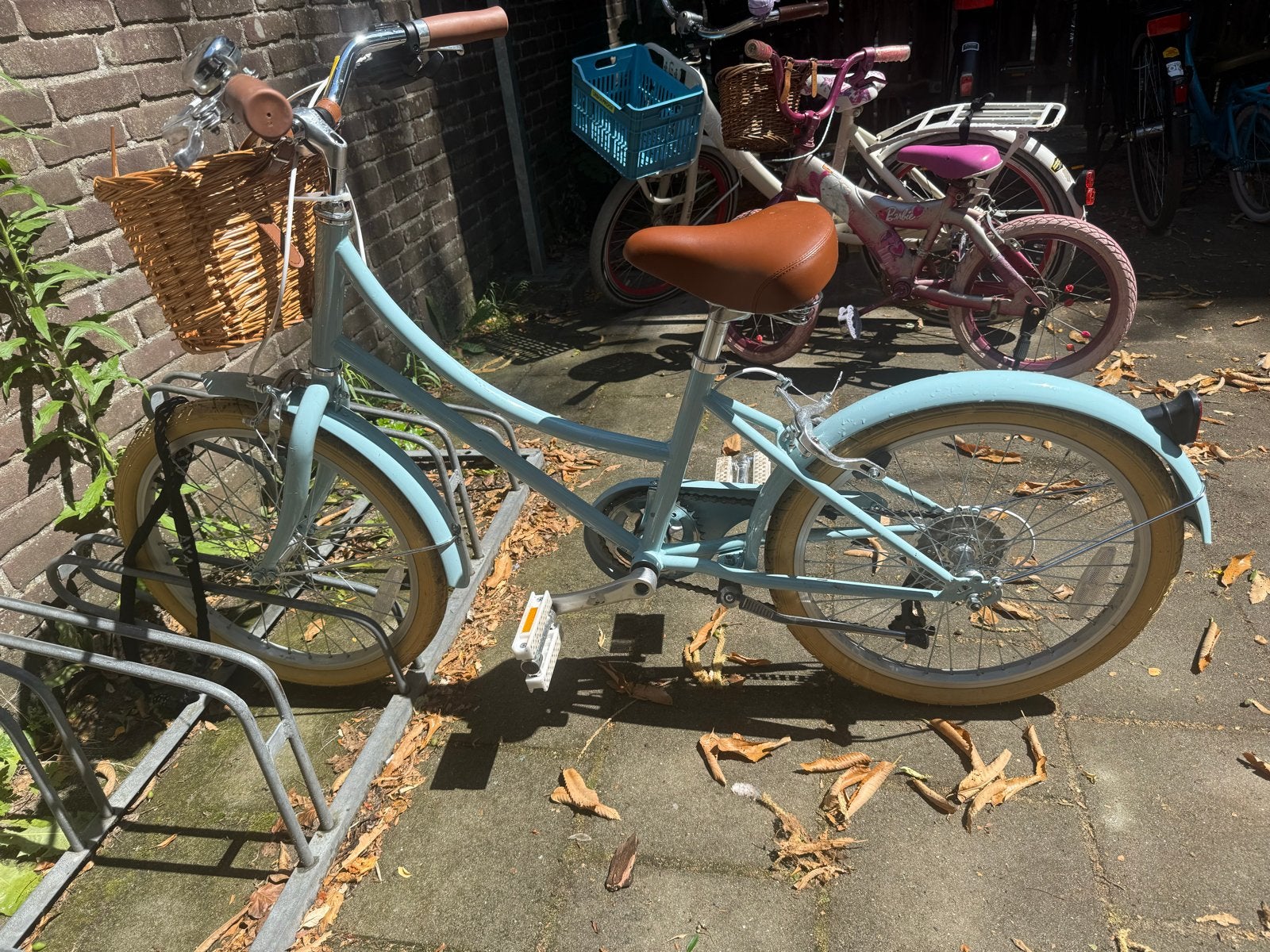 Bobbin Lichtblauwe fiets met mandje 20”, Fietsen en Brommers, Ophalen, Gebruikt, 16 tot 20 inch