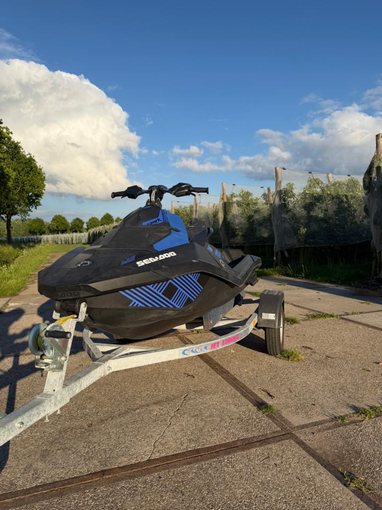 Seadoo spark Trixx 2up 90pk, Watersport en Boten, Jetski's en Waterscooters, Zo goed als nieuw, 70 tot 120 pk, Benzine, Ophalen