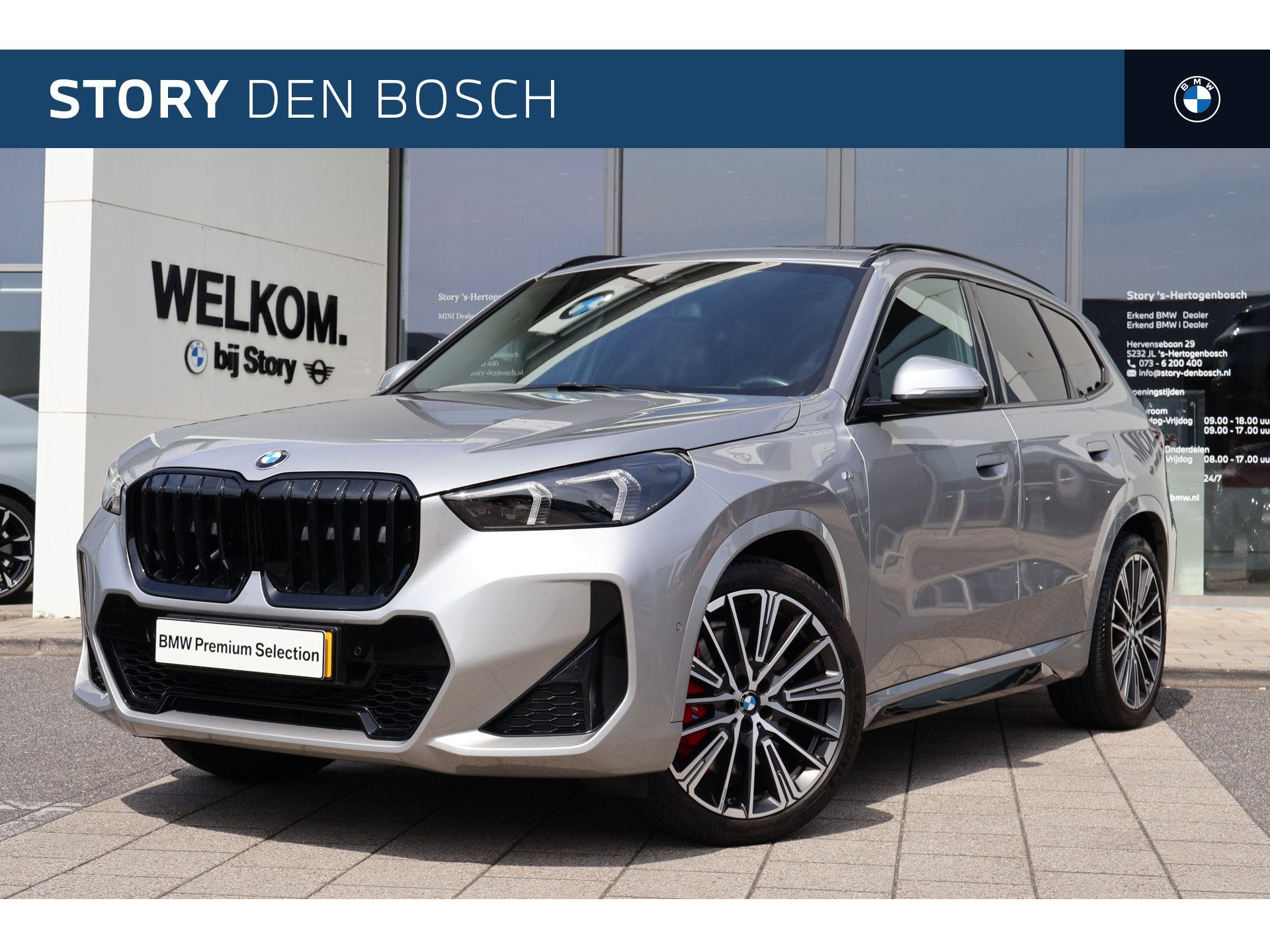 BMW X1 xDrive23i M Sport Automaat / Panoramadak / Adaptieve, Auto's, Gebruikt, 4 cilinders, Bedrijf, Vierwielaandrijving