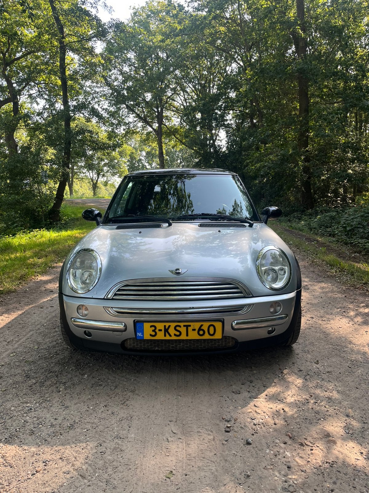 Mini 1.6 16V Cooper Nieuwe Koppeling + APK, Auto's, Voorwielaandrijving, Zwart, 4 cilinders, 4 stoelen