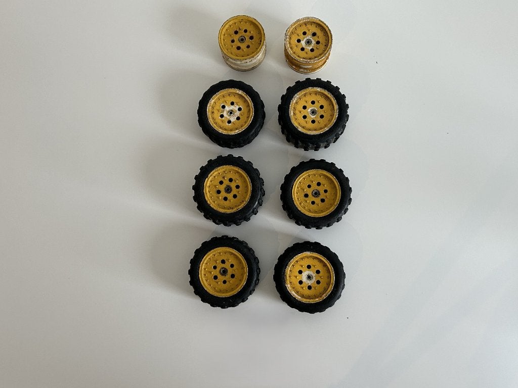 Tamiya The Boomerang banden met velg 1/10 rc auto, Ophalen of Verzenden, Gebruikt