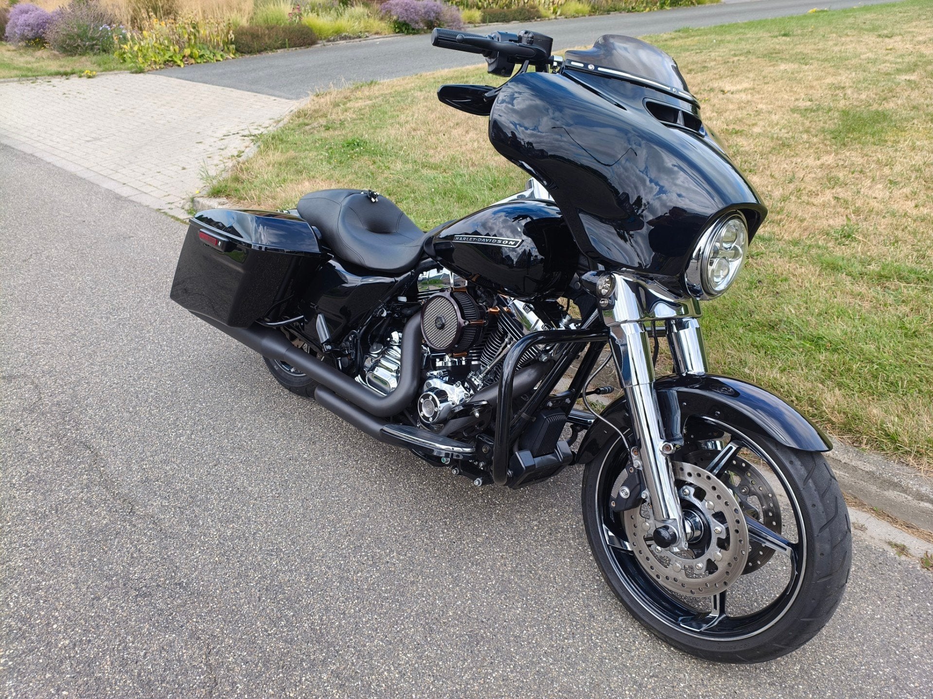 Harley Davidson 103 FLHXS Street Glide Special 2016 ABS cvo, Motoren, 1688 cc, 1
1  1, 1@2.nl, Bedrijf