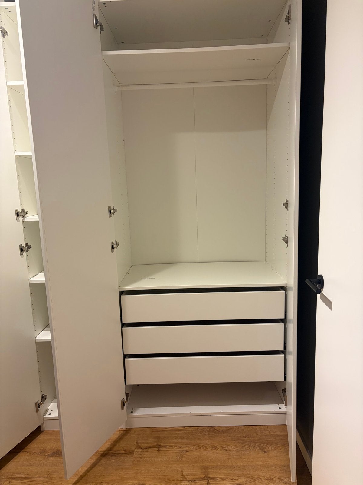 Witte IKEA PAX kast – 150x58x236 cm – incl. inrichting, Ophalen, Gebruikt, 100 tot 150 cm, 200 cm of meer
