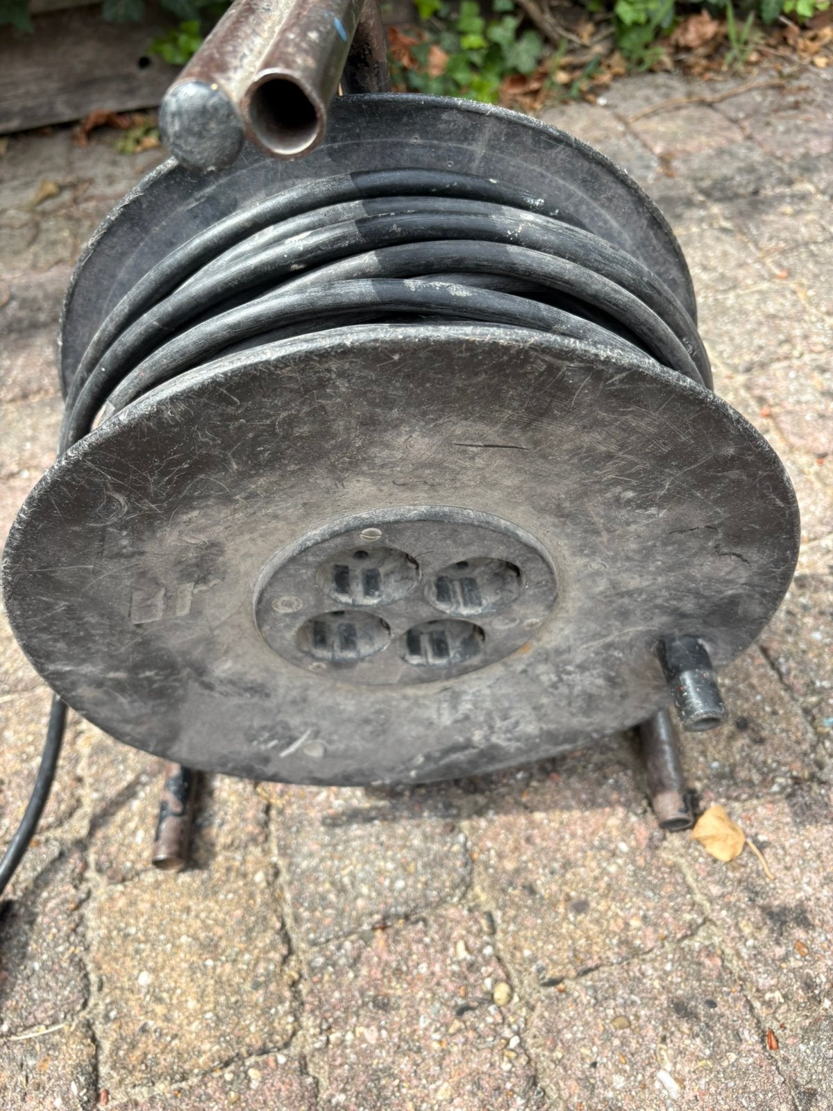 Verleng Kabel haspel 33 meter geaarde, Doe-het-zelf en Verbouw, Elektra en Kabels, Ophalen of Verzenden, Gebruikt, Kabel of Snoer