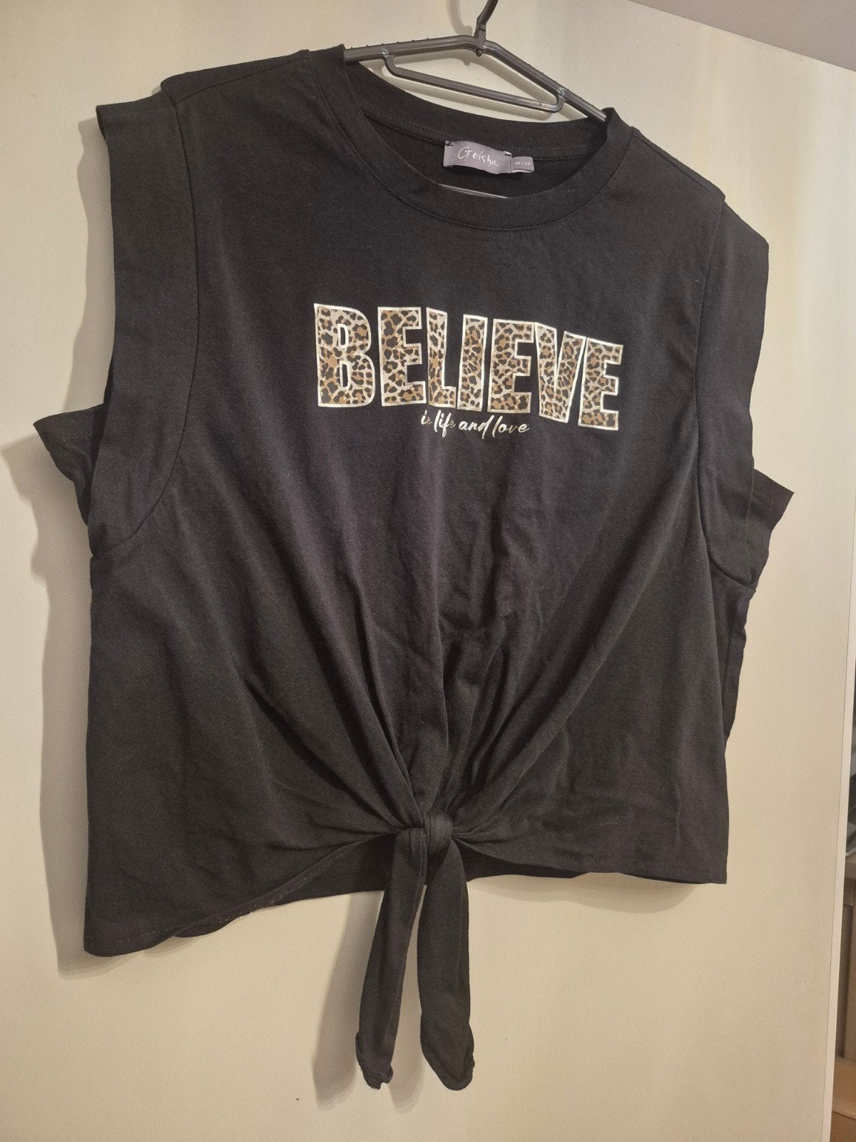 Geisha Zwart T-shirt Maat M met 'Believe' print, Kleding | Dames, Maat 38/40 (M), Geisha, Zwart, Ophalen of Verzenden