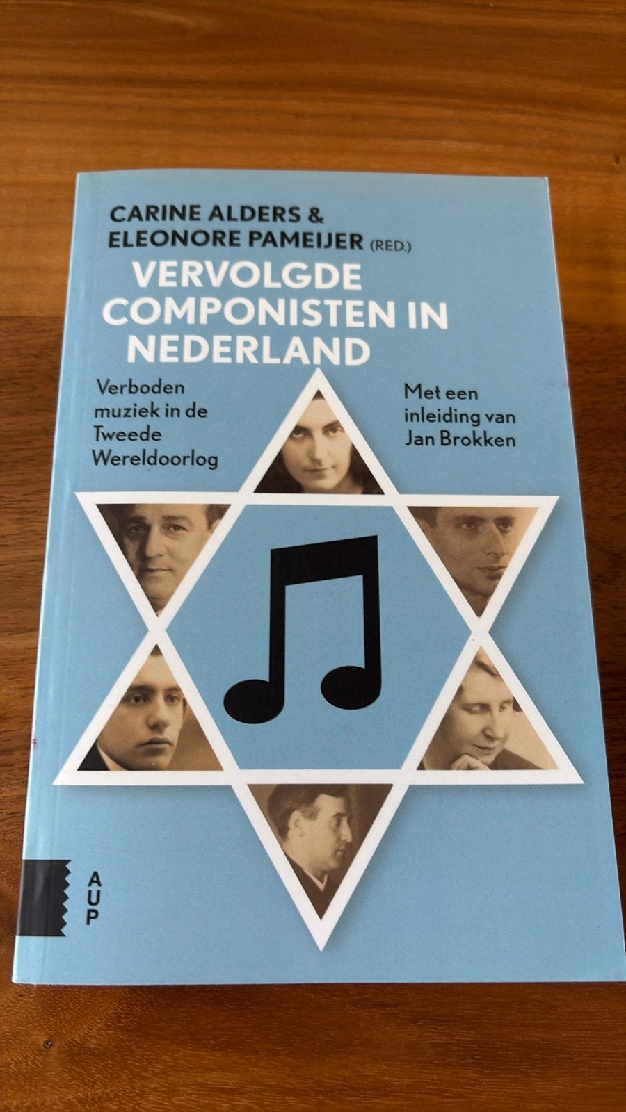 Vervolgde Componisten in Nederland - Tweede Wereldoorlog, Ophalen of Verzenden, Tweede Wereldoorlog, Zo goed als nieuw, Overige onderwerpen