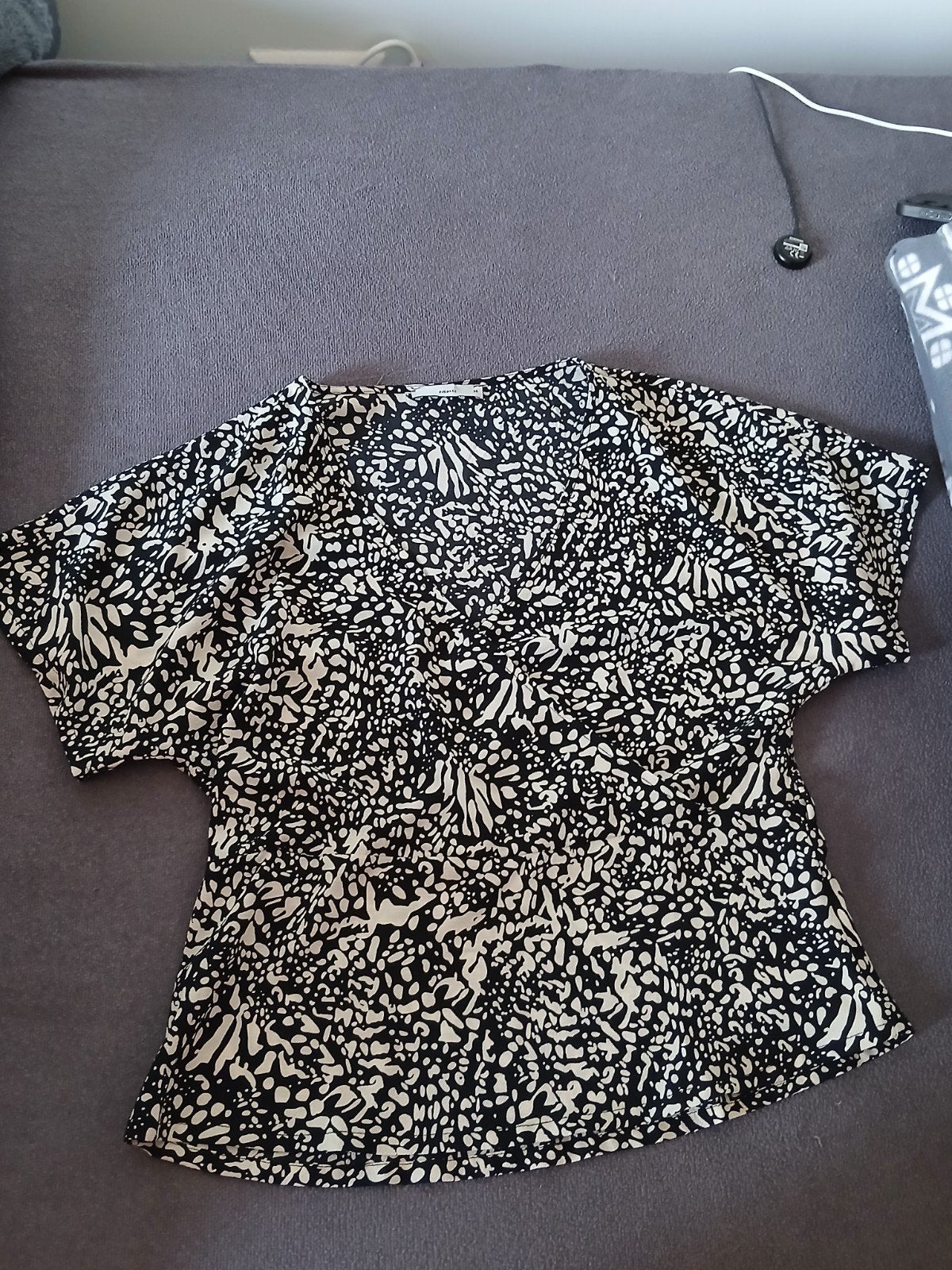 Nieuwe Pigalle top met korte mouwen, maat 38, Zwart, Korte mouw, Ophalen, Maat 38/40 (M)