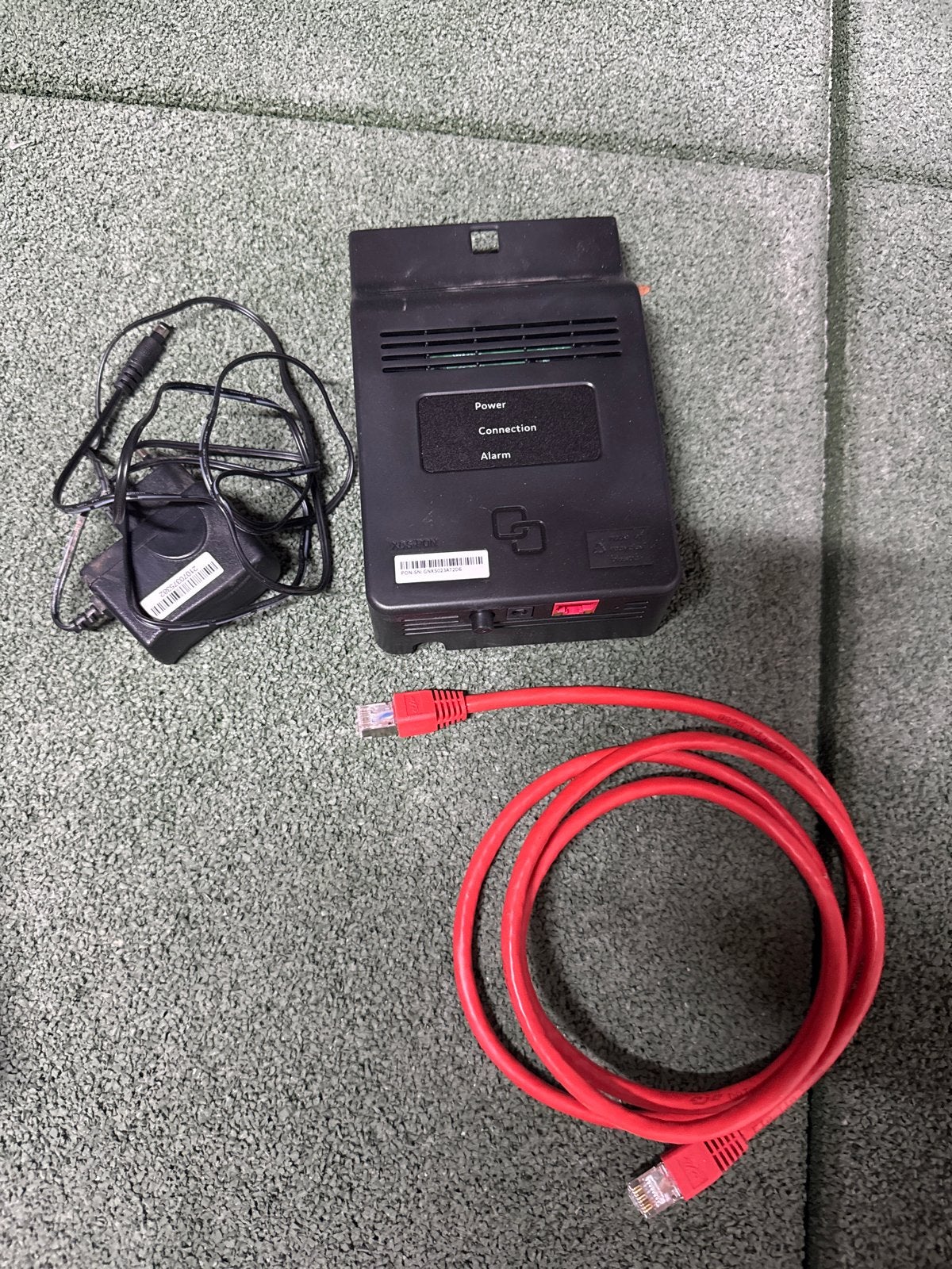 Genexis XGS-PON Router met adapter en kabel, Ophalen of Verzenden, Zo goed als nieuw, Router