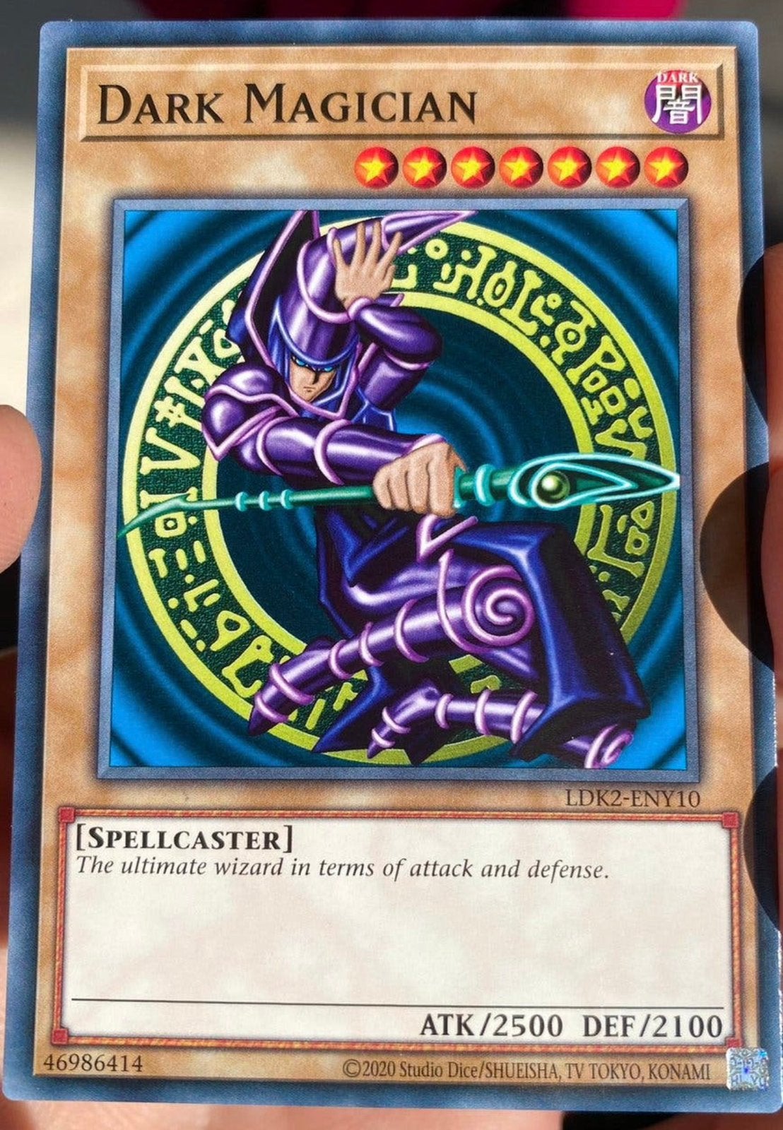 Yu-Gi-Oh! Dark Magician Legendary Print !, Hobby en Vrije tijd, Verzamelkaartspellen | Yu-gi-Oh!, Ophalen of Verzenden, Zo goed als nieuw