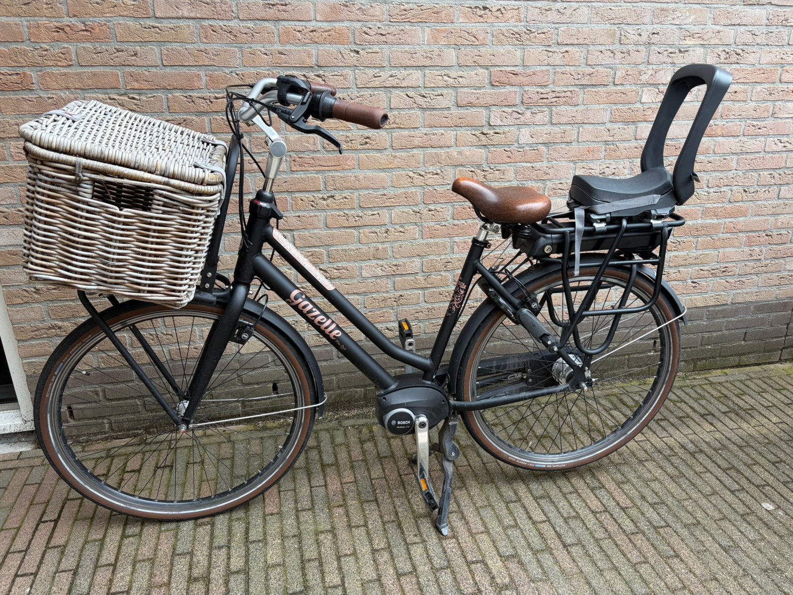 Goede gazelle miss grace eventueel met zitje achterop, Fietsen en Brommers, Elektrische fietsen, 51 tot 55 cm, Ophalen, Zo goed als nieuw
